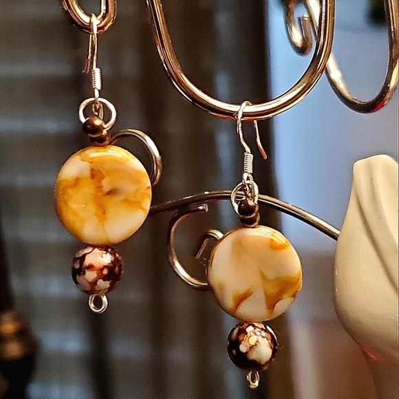 Oblate-shape imitation 15mm stone bracelet & earrings set handmade. - Picture 5 of 7